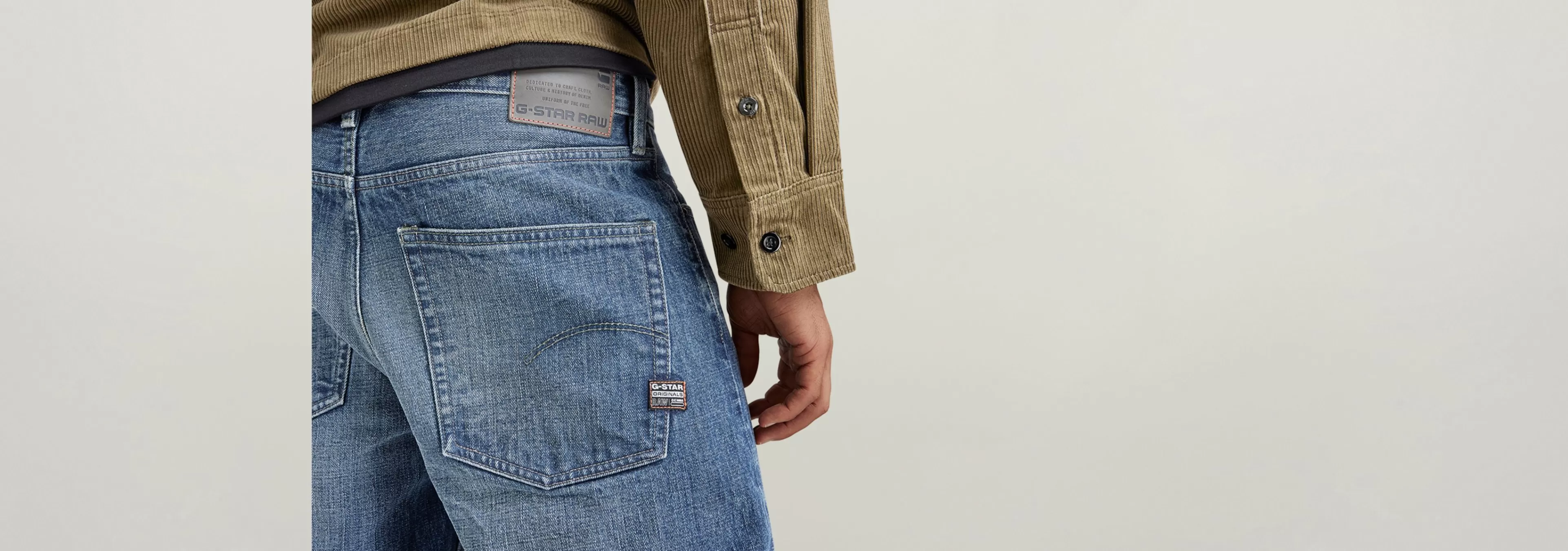 Discount G-Star Premium Selvedge Type 96 Loose Jeans worn in blue creek